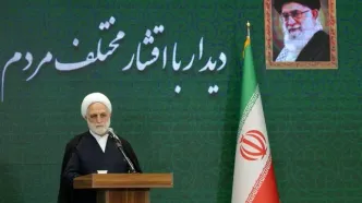 بر مبارزه عالمانه، حرفه‌ای و همه‌جانبه با فساد و مفسد تاکید مؤکد داریم+ فیلم