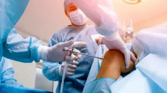 توقف عمل تعویض مفصل بیماران هموفیلی در بیمارستان‌های دولتی؛ تامین اجتماعی افزایش قیمت دارو را نپذیرفت