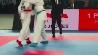 جهان زیر پای آتوسا