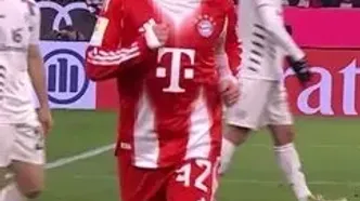 ویدئو: گل ستاره 17 ساله و واکنش جالب توماس مولر