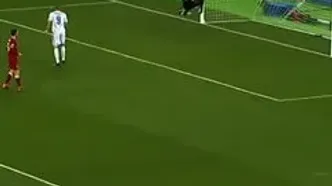 ویدئو: واکنش دیدنی مربی‌ها به گلزنی ستاره‌ها