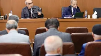 عباس عبدی: اگر سیستم سیاسی تغییرات را بپذیرد، همه ما باید به آن کمک کنیم/ هادی خانیکی: طبقه متوسط ایران، آینده را مبهم و سیاست را کم‌اثر می‌داند