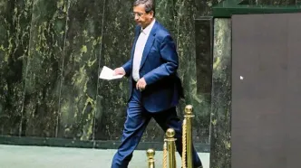 همتی: به مردم قول می‌دهم بازار ارز به ثبات برسد