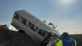 علت واژگونی مینی‌بوس دانش‌آموزان در ایوانکی مشخص شد