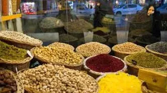 ویدئو عجیبِ چند کاسب بازاری در آستانه شب یلدا