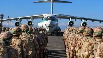 شلیک انبوه موشک‌ها در رزمایش اقتدار سپاه + فیلم