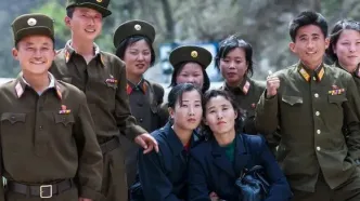 خدمت سربازی برای دختران در کره شمالی چند سال است؟/ ویدئو