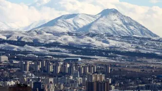 این نقاط تهران برف می‌بارد