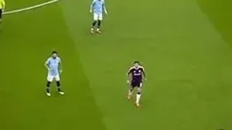 ویدئو: واکنشی دیدنی گواردیولا به بازی چشم‌نواز تیمش