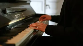 رسیتال پیانو «رامین رضایی» روی صحنه تالار رودکی می‌رود