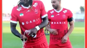 دو مسافر مرموز در هواپیمای پرسپولیس/ تکلیف بازیکنان مصدوم سرخ‌ها روشن شد