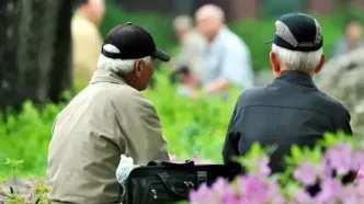 شارژ کالابرگ در حساب حقوق بازنشستگان | واریزی شبانه 2/600/000 تومان کالابرگ بازنشستگان