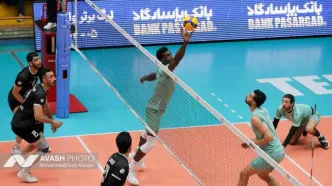 دیدار تیم های والیبال پیکان تهران و رازین پلیمر