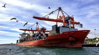 هدایت یک کشتی خصوصی به سمت ایران با حکم قضایی