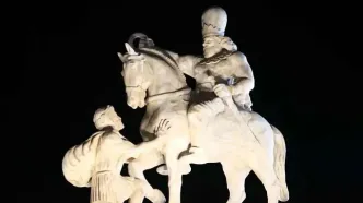 مجسمه «والرین» در فرودگاه مهرآباد نصب شد