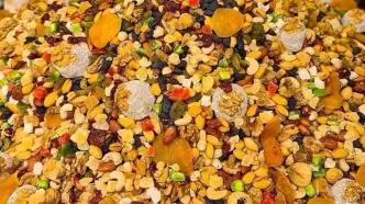 اعلام قیمت آحیل شب یلدا؛ کیلویی یک میلیون و ۳۰۰ هزار تومان !