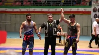 قمه‌کشی هولناک در سالن کشتی نهاوند/ ویدئو+16