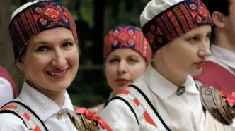 اجاره شوهر یک ساعته به دلیل کمبود مرد در این کشور!