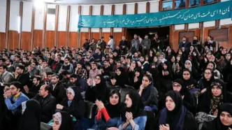 عکس متفاوت خبرگزاری فارس از مراسم روز دانشجو