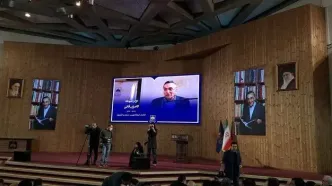 برگزاری مراسم تشییع کامران فانی با حضور استاد شفیعی کدکنی/ ویدئو