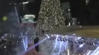 روشن شدن درخت کریسمس در بیت‌لحم پس از دو سال جنگ غزه