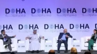 ظریف: ما فراز و فرود داشته‌ایم و قطعاً امروز یکی از فرازهای ما نیست/ ایران همچنان ایستاده و به ایستادگی ادامه خواهد داد