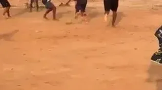 ویدئو: تمرین ستاره بارسلونا و فرانسه با کودکان