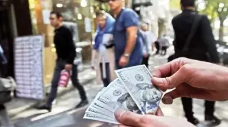 اعلام قیمت یورو و سایر ارزها؛ دلار ۱۲۳ هزار و ۴۰ تومان فروخته شد