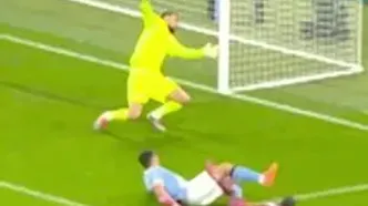 ویدئو: فداکاری دیدنی دوناروما روی خط دروازه