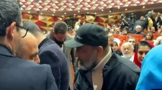 برخورد خاص عطاران با رامبد جوان در جشن حافظ/ ویدئو