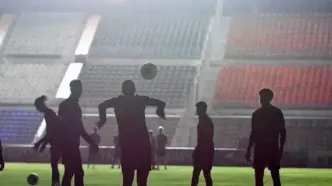 فوتبال در تهران تعطیل شد