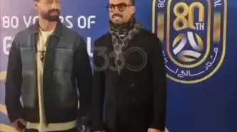 ژست رامین رضاییان و روزبه چشمی در جشن ۸۰ سالگی استقلال