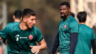 تصمیم سخت اوسمار: اوریه یا براجعه؟ معمای دفاع راست سرخ‌ها در آستانه بازی پیکان