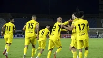 شکست تلخ انزلی چی ها در خانه/ فجرسپاسی ملوان را ۴ تایی کرد