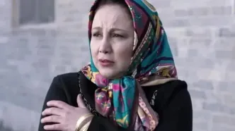 بهنوش بختیاری در کنار خانواده جمشید هاشم‌پور