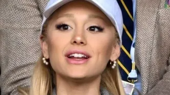 استایل جدید و متفاوت آریانا گرانده توجه‌ها را جلب کرد