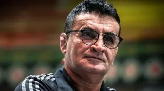 محمد بنا سرمربی حریف مستقیم ایران شد