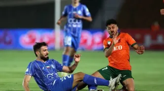 بن‌بست در استقلال: عارف آقاسی به دنبال پیراهن قرمز است!