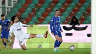 تصویر؛ کافه‌گردی یاسر آسانی با همسرش در تهران