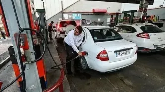 چرا افزایش قیمت بنزین مانند سال ۹۸ منجر به اعتراض مردمی نشد؟