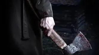 همسرکشی با ضربات تبر به سر و شکم/ قاتل ۷۰ساله و مقتول ۶۰ساله!