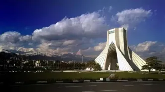 تصویری عجیب از نبرد آلودگی هوای تهران با آسمان ابری