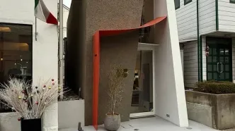 معماری خیره‌کننده فروشگاه باریک پلاتر در توکیو