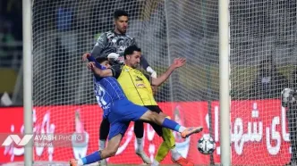 لیگ برتر فوتبال ؛ سپاهان و استقلال