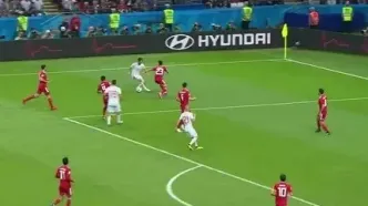 ویدئو: لحظه‌ای که تمام اسطوره‌های فوتبال به «یوهان کرایوف» تبدیل شدند