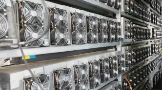 قطع اینترنت و خاموشی ماینرها، هش‌ریت شبکه بیت‌کوین را ۱۰٪ کاهش داد