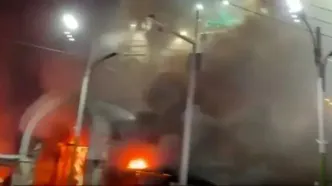 فیلم آتش زدن امامزاده وضریح داخلش در ناآرامی های دزفول