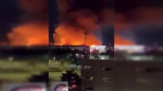 فیلم آتش‌سوزی هولناک در کلرادو / تلاش بیش از ۱۰۰ آتش‌نشان برای مهار حریق یک مجتمع آپارتمانی