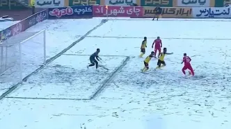 گل دوم پرسپولیس به سپاهان (سرگیف)