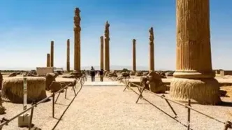 اهدا سند مالکیت کاخ آپادانا و موزه میراث فرهنگی شوش